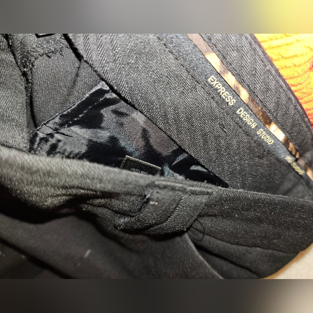 Express Design Studio dress pants - Picture 4 of 5